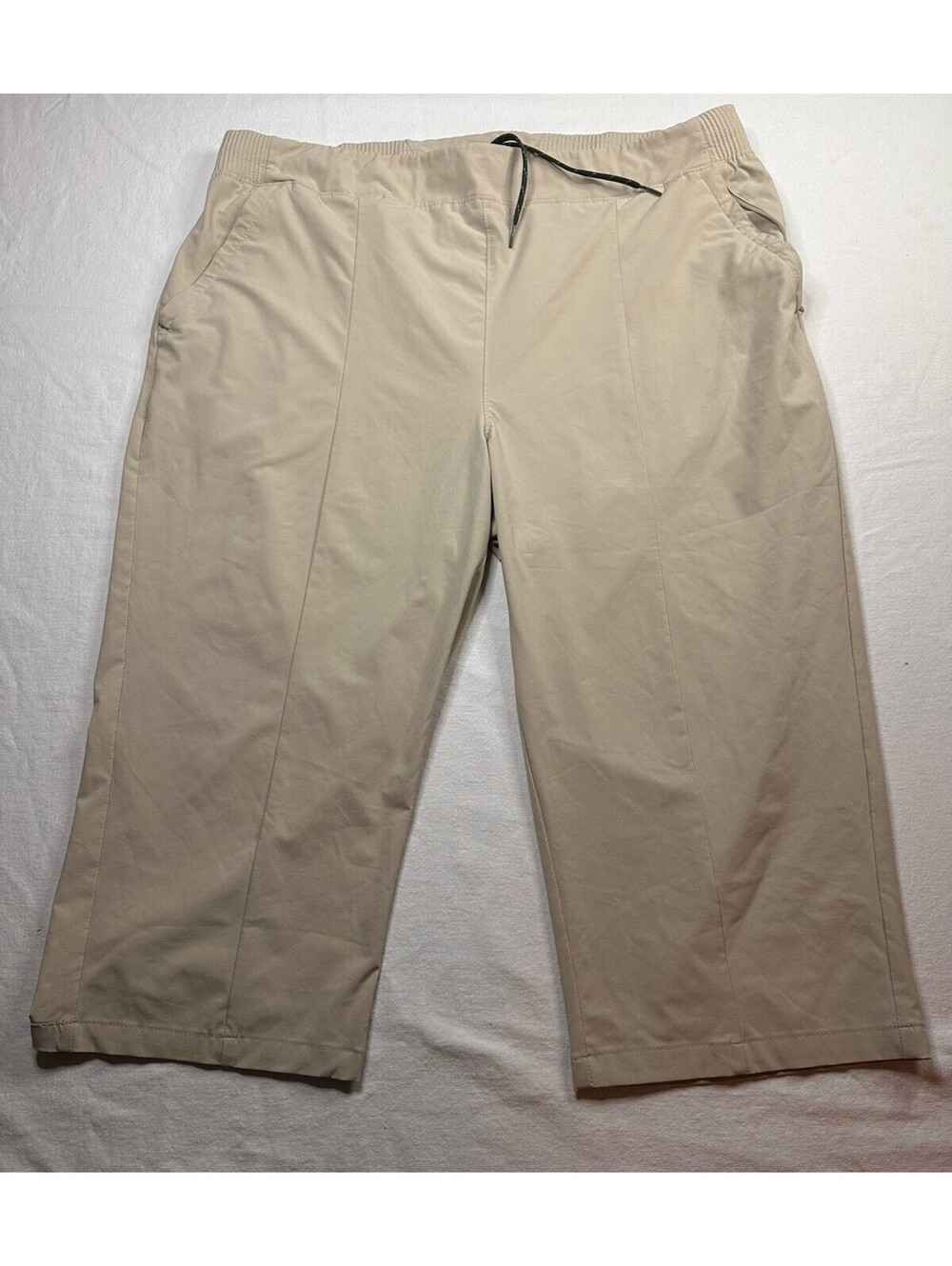 Columba PFG Women XL Khaki Capri Fishing Gear Performance Lightweight Style